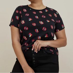 🤗🏳️‍🌈💋Torrid Rainbow Lips Classic Tee💋🏳️‍🌈🤗